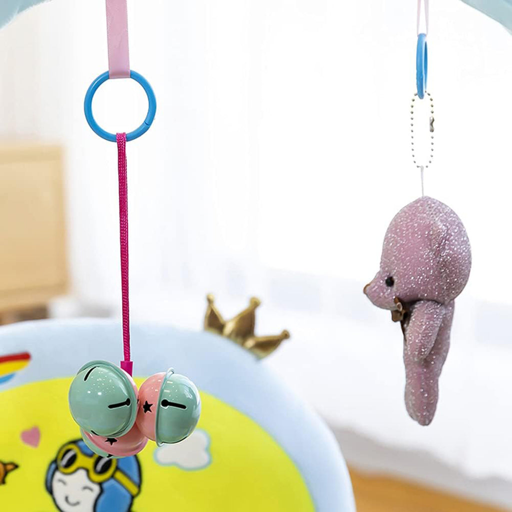 Silla con Juguetes